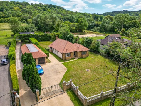 View Full Details for Knatts Valley Road, Knatts Valley, Sevenoaks